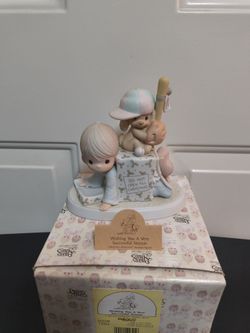 Precious moments Christmas figurine