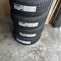 The Firestone Firehawk Pursuit AWT 245/55R18 103V is a high-performance all-weather