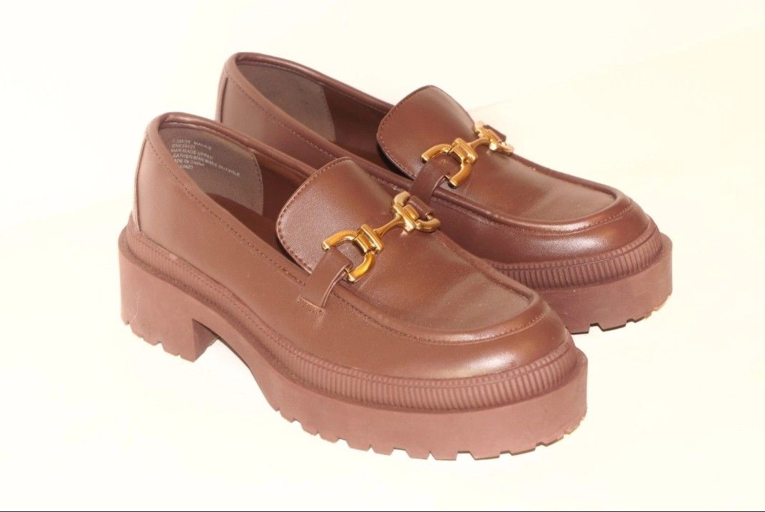 BCBGeneration Women's Brown Espresso Platform Loafer Shoes Size 7.5M
