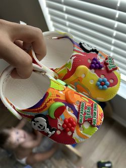 Trix Crocs