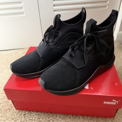 Women’s Size 7.5 Puma Suede Phenom Black Sneakers Shoes 