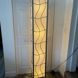 Floor Lamp With Silver Metal Frame (Dimmable) 68”1/2H X 11” X11” In Good Condition $60 Firm On Price