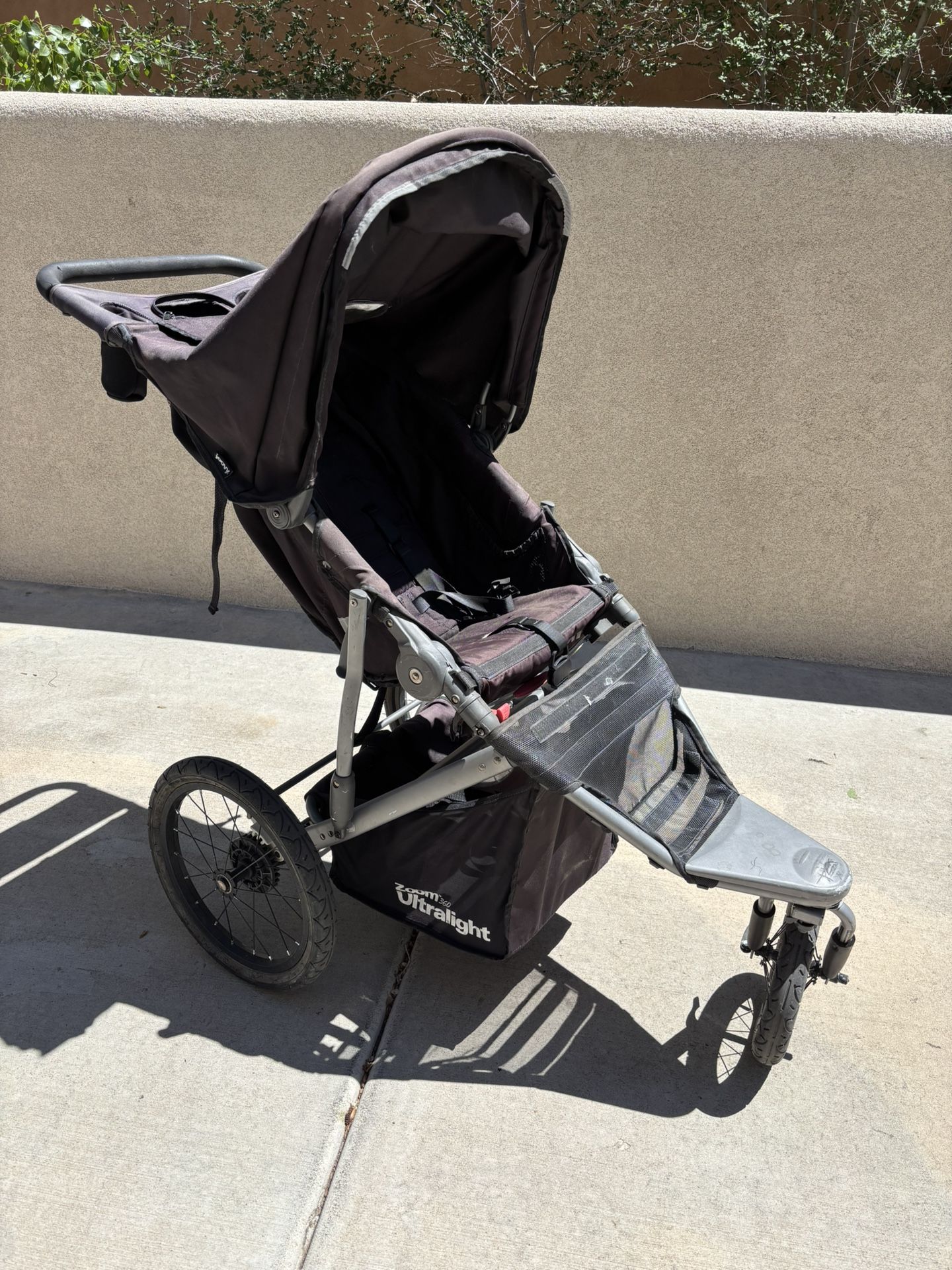 Joovy Zoom360 Ultralight Jogging Stroller