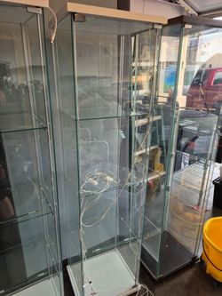 IKEA DETOLF GLASS DISPLAY CASE