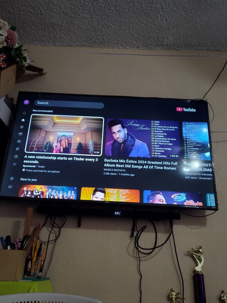 TCL 55" SMART ROKU TV