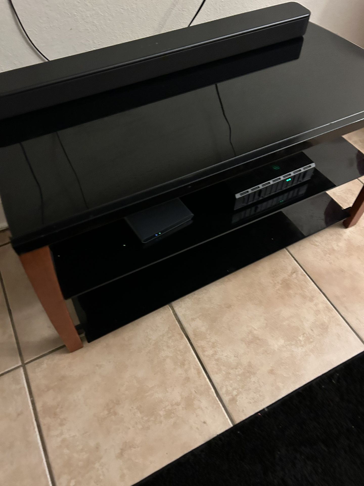 Tv Stand For Sale Asking 100 Bucks