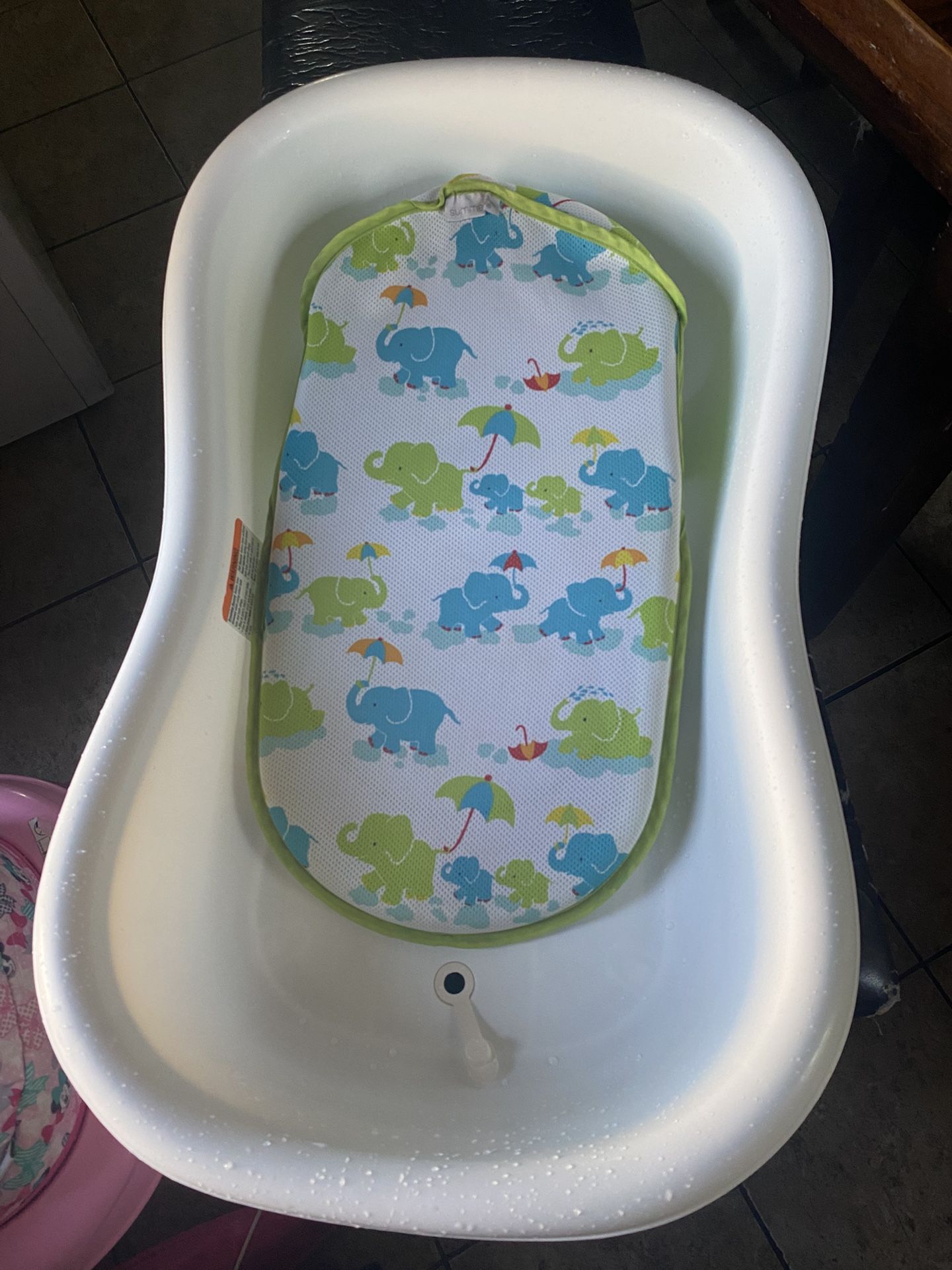 baby bath tub