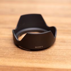 Sony ALC-SH112 lens Lens Hood for SEL1855 SEL28F20 SEL35F18