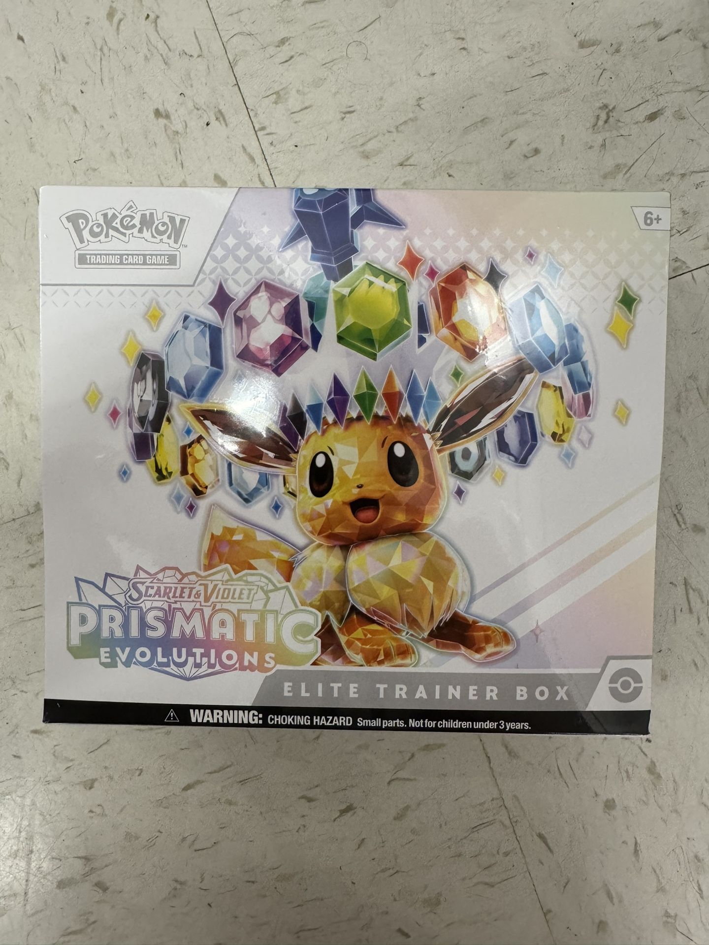 Pokémon Prismatic Evolutions Elite Trainer Box