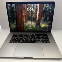 2019 MacBook Pro A-1990 15 i7-2.6GHZ 16Ram 256SSD