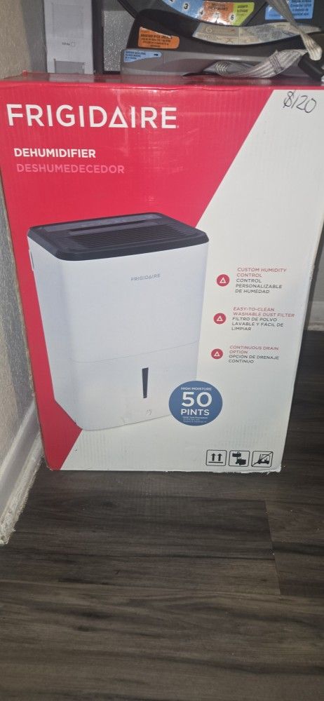 Frigidaire 50 pt Dehumidifier in White - Energy Efficient