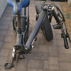 YAMEE Ebike, Charger, New Tube, Motor Extract Tool, Bike Cover Ect.