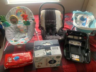 Baby bundle 60$ you can have everything