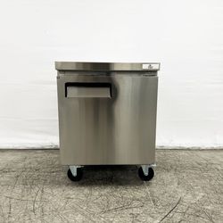 NSF 28 ins Undercounter freezer AUF-0776