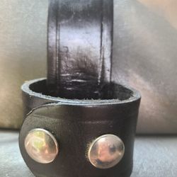 Black Looped All Leather Police Security Billy Club, baton, nightstick, flashlight Holder For Belt. Men or women in uniform. North, east, west