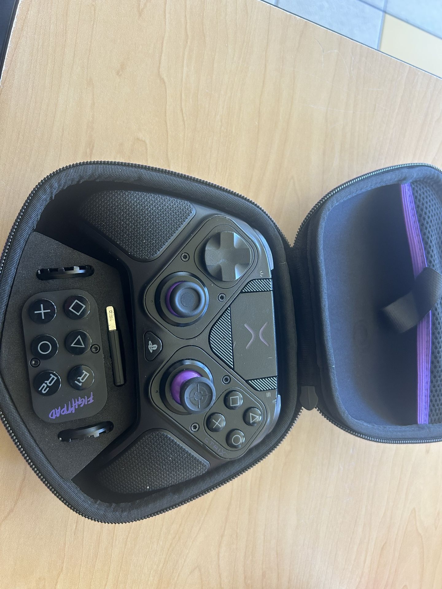 Victrix Pro BFG controller PS5/PS4/PC