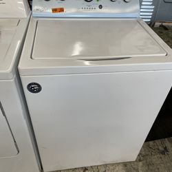 Whirlpool Top Load Washer In White Used