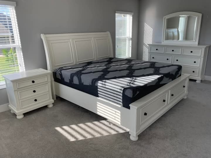 $39 Down Finance Bedroom Set Queen Bed King Bed Mattress Power Reclining Sofa Loveseat Sectional Couch Sleeper Dining Room Set Bunk Bed