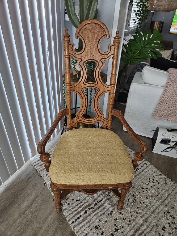 Mad Hatter Type Chair