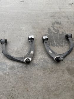 2024 Chevy Silverado ZR2 upper control arms