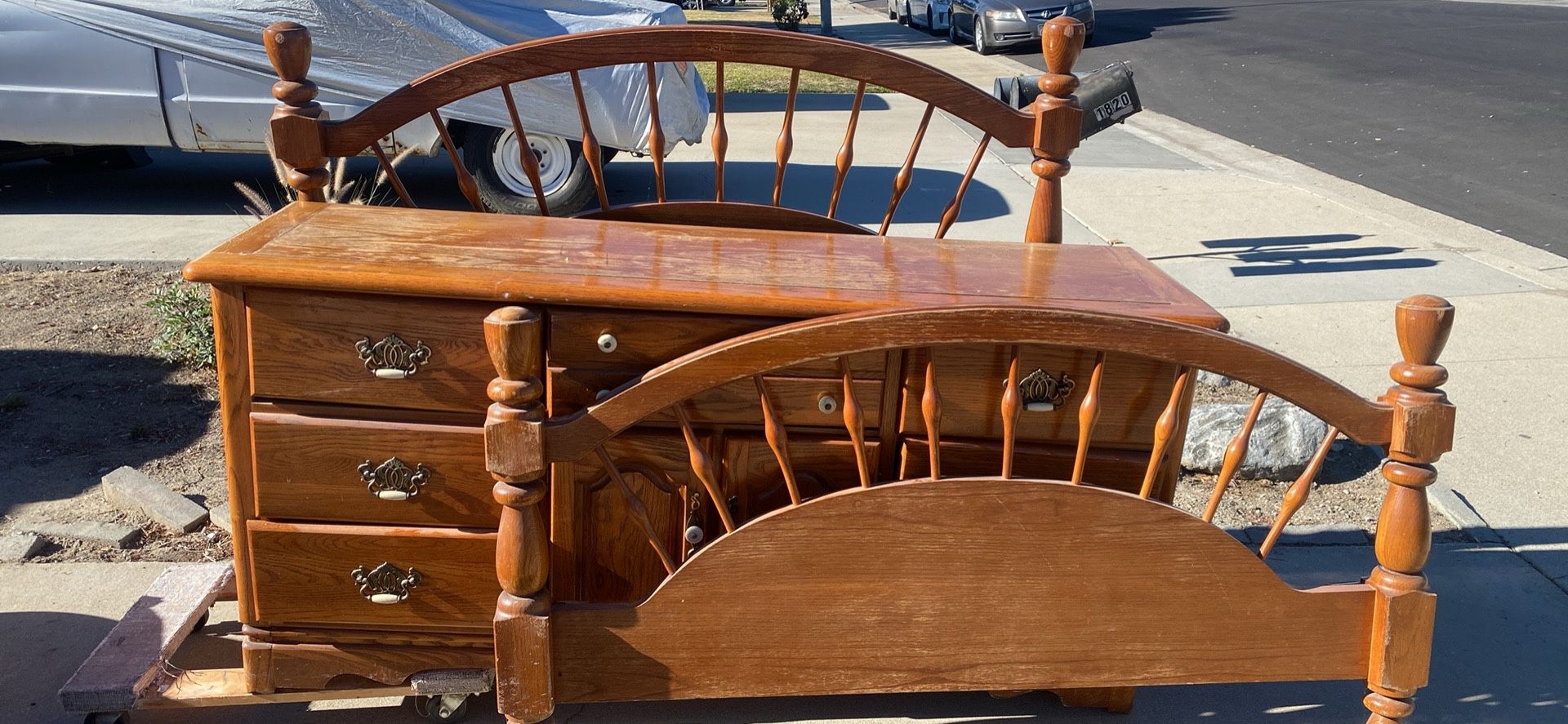 Solid Wood Dresser W Matching Queen Headboard 