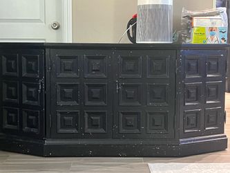 Wood cabinet