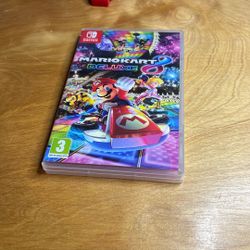 Nintendo Switch - Mario Kart 8 Deluxe