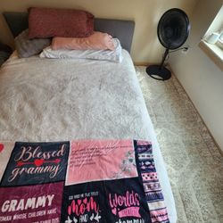 Both King& Queen Bed With Headboard & Tv Entertainment Center,Recliner, Karaoke Machine/80