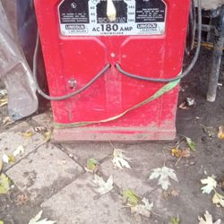 Lincoln ARC Welder 180AMP 