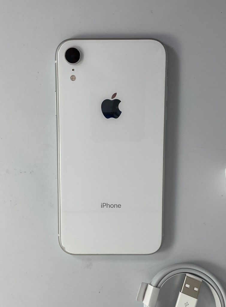 APPLE IPHONE XR 64GB UNLOCKED FULLY FUNCTIONAL!!!!