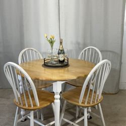 Two Tone Country Style Dining Table & 4 Windsor Chairs PERFECT FOR APARTMENT OR SMALL KITCHEN