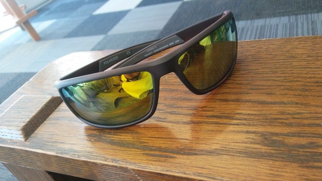 Men's polarized sunglasses