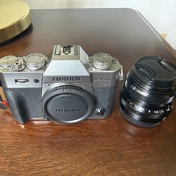 Fujifilm XT30, 35nm F2, 16-80nm F4 Lenses $1200