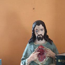 Jesus statue chement $25