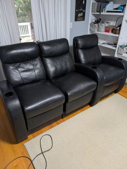 6 Leather home theater seats (2 rows)