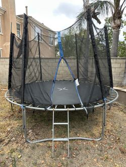 Large 10 FT Outdoor Trampoline,See Details Please