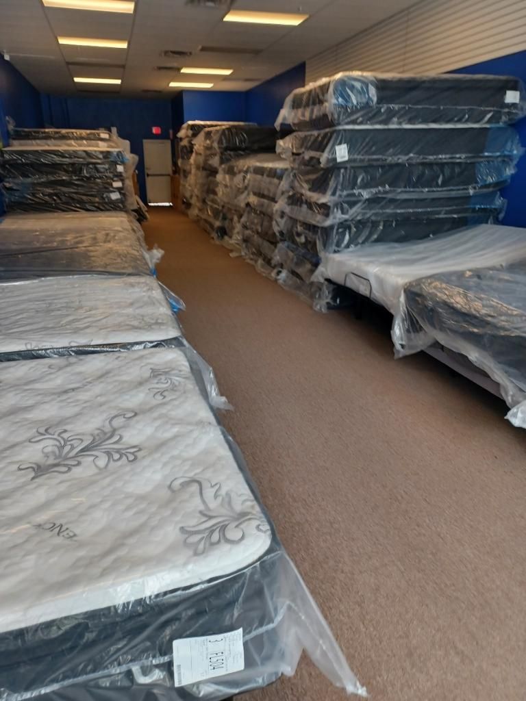 Brand NEW!! Mattress Clearance 50 80% Off big Retail!! Delivery TODAY,All Products : American Fashion Style Bags On Sale