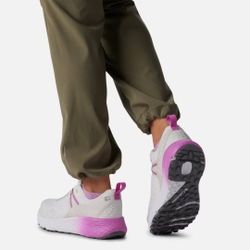 New Columbia Konos trail runners size 9.5 in berry pink