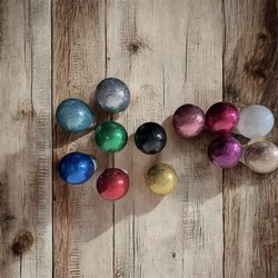 Custom Glitter Ornaments. 