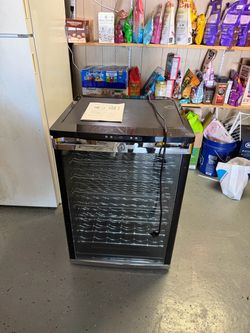 Avanti 45 Bottle Wine Refrigerator