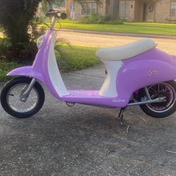 Razor Electric Scooter- Betty