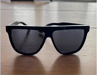 Gucci Designer Black Sunglasses Style GG0582S