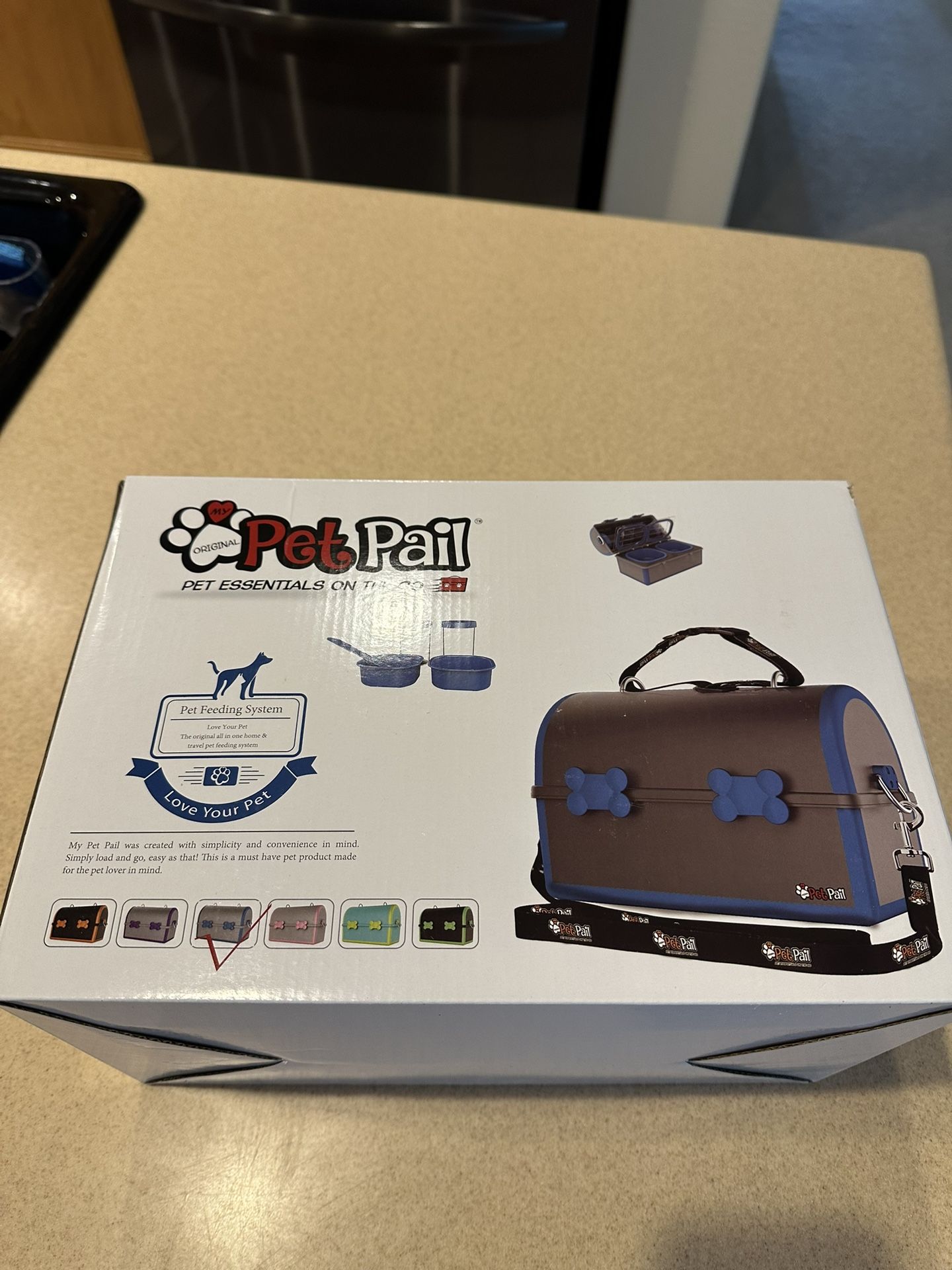 Pet Travel Pail - NEW