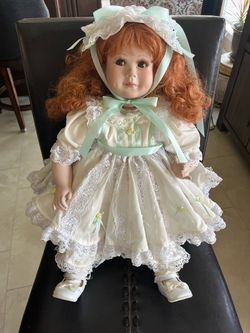 Vintage 1990 Parker Levi Doll