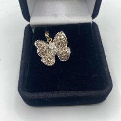 14k WG With Diamonds Butterfly Pendant ‼️ MELTING ‼️