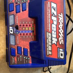 Traxxas Dual Charger