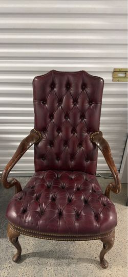 Vintage Burgundy Leather Tufted Chair – Carved Wood & Brass