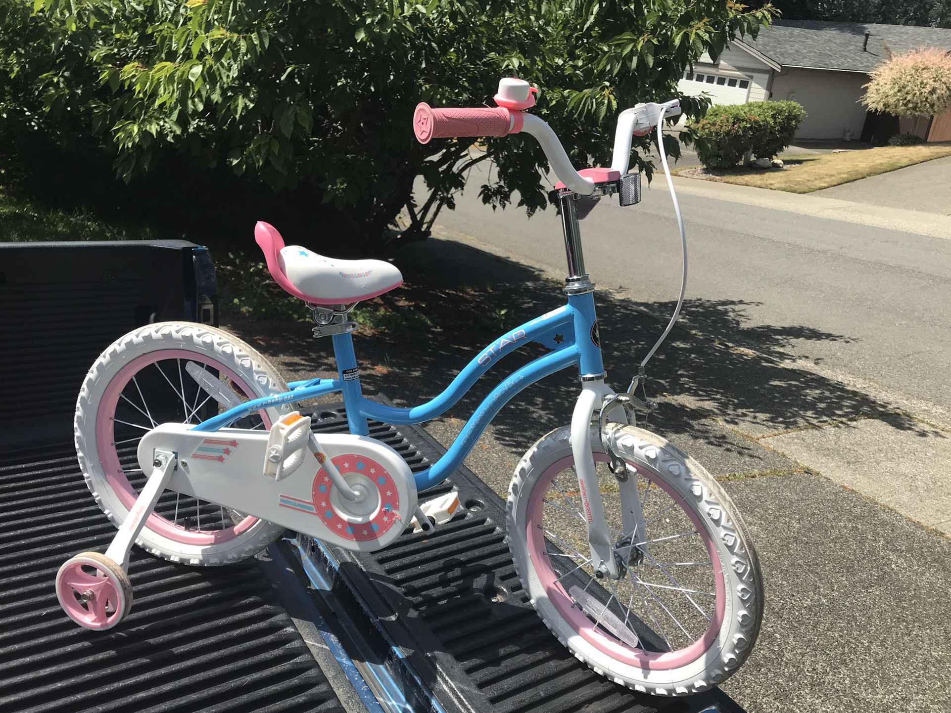 Child Kid Children Bike 16” Wheels With Training Wheels Bicycle Tricycle Trike Like New