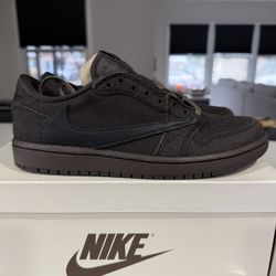 Jordan 1 Retro Low OG SP Travis Scott Velvet Brown