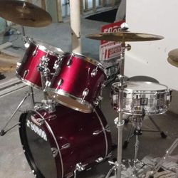 5 Piece Sonor Drum Set With Planet Z Cymbals